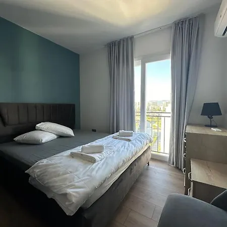 Mckenziegold 59, Luxury 2-bedroom By Myguest Cyprus *